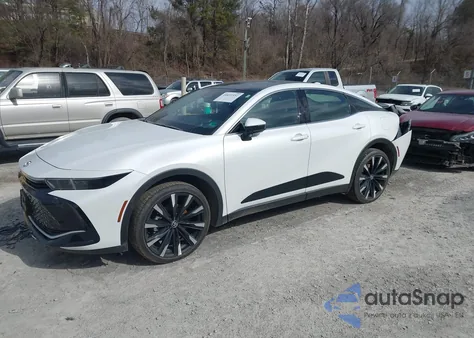 2025 Toyota Crown Platinum из США, поврежденный, VIN JTDAFAAF3S3012687